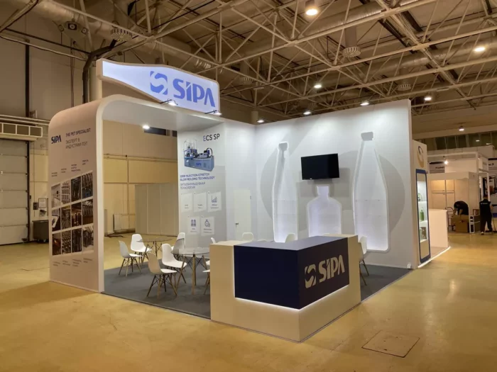 Стенд итальянской компании SIPA UPAKEXPO. Москва 2023