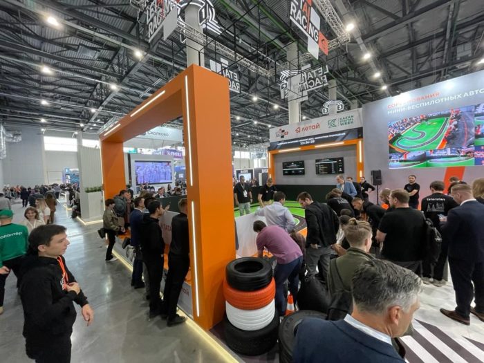 работа Летай на Kazan Digital Week. Казань 2023 3